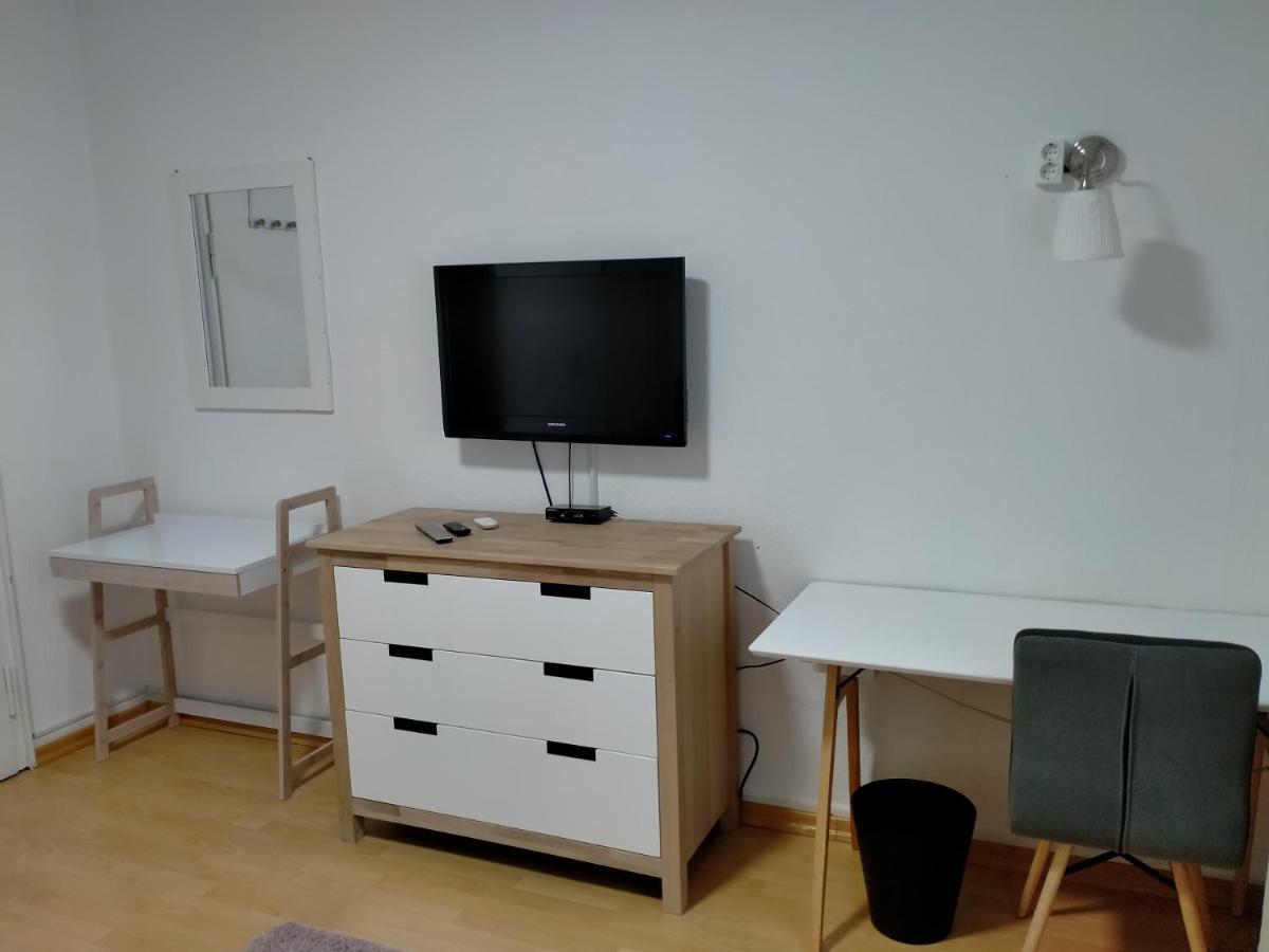 Ferienwohnung Macfewo Im Zentrum Von Майен Экстерьер фото